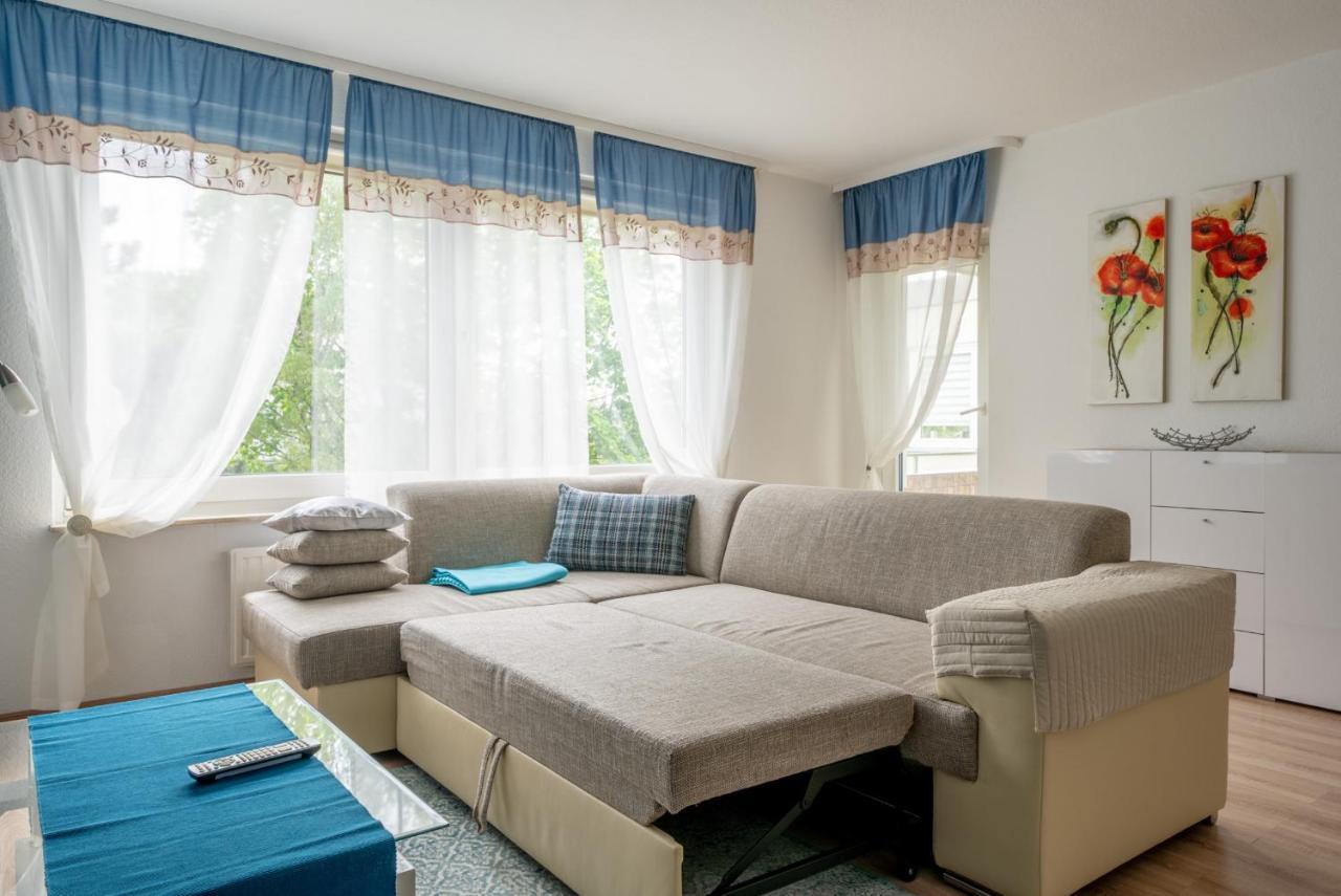 Private Apartment *
